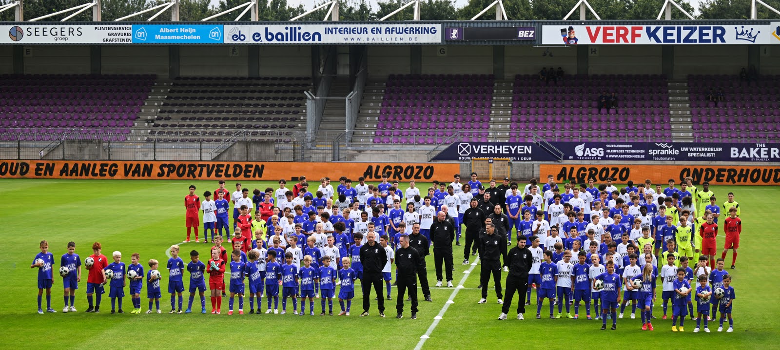 WhatsApp Image 2025-08-28 at 16.01